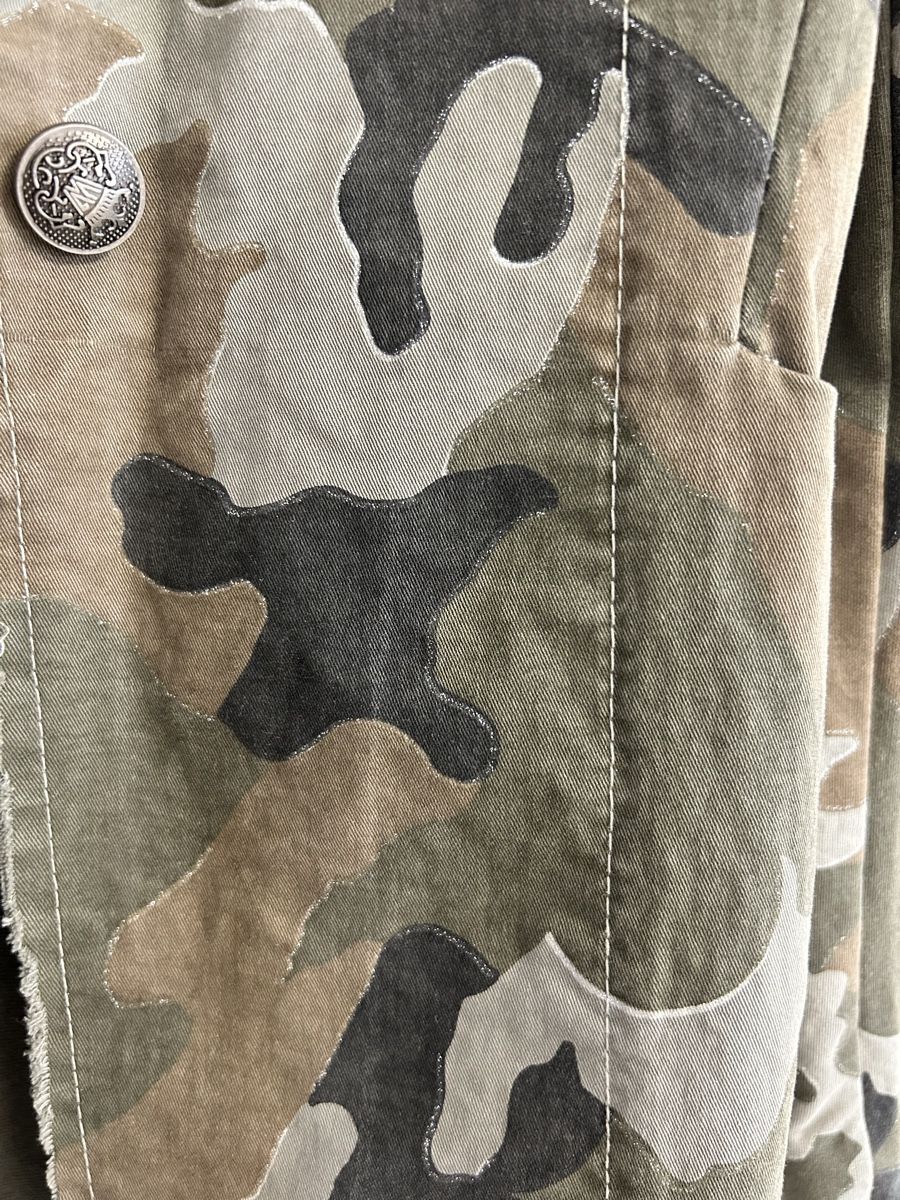 Cappotti: Stylischer, weicher Camouflage-Mantel – Usato da Rorschach venduto da fla_62jm 2