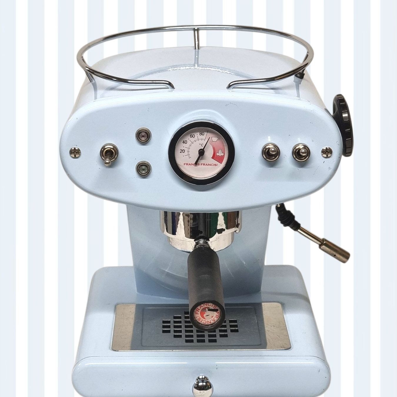 FrancisFrancis! Kaffeemaschinen & Espressomaschinen: E.S.E Pads Kaffeemaschine von Illy "Trio X1" Hellblau – Gebraucht aus Zürich von Pinogaudio