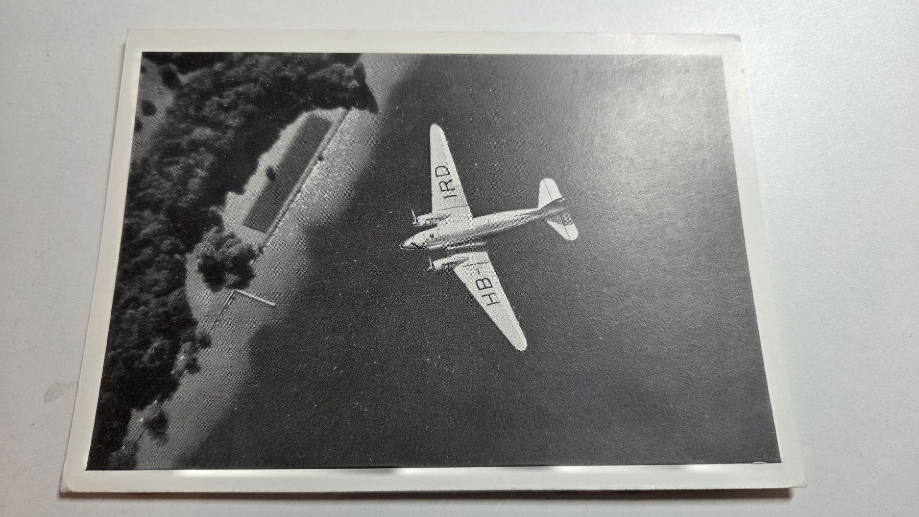 Cartoline postali: Ansichtskarte Douglas D.C. 3 der Swissair – Usato da Arni AG venduto da Moth68