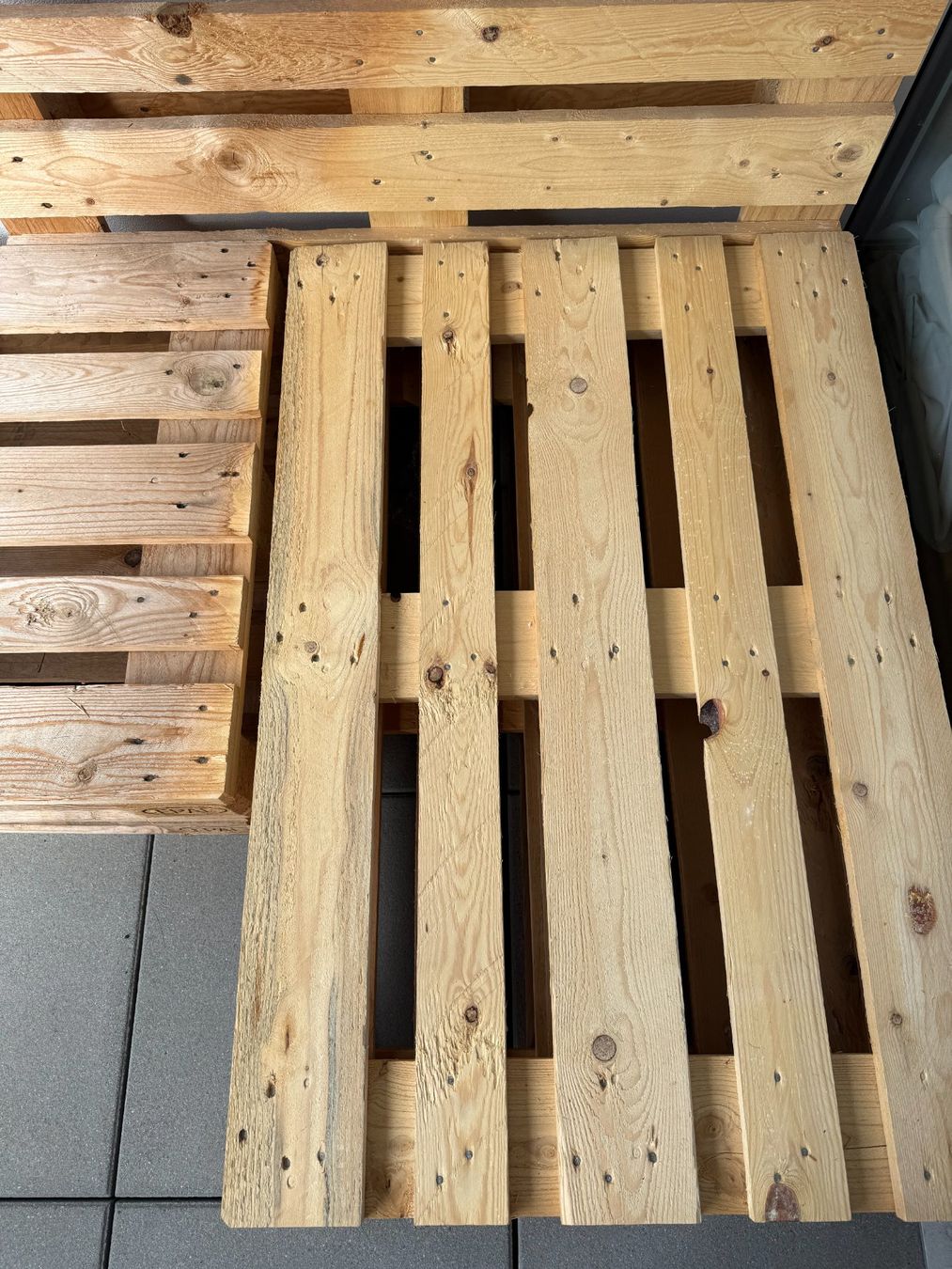 Pallets: EU Paletten (5 stk.) – Usato da Aarau venduto da kkfeliz 1