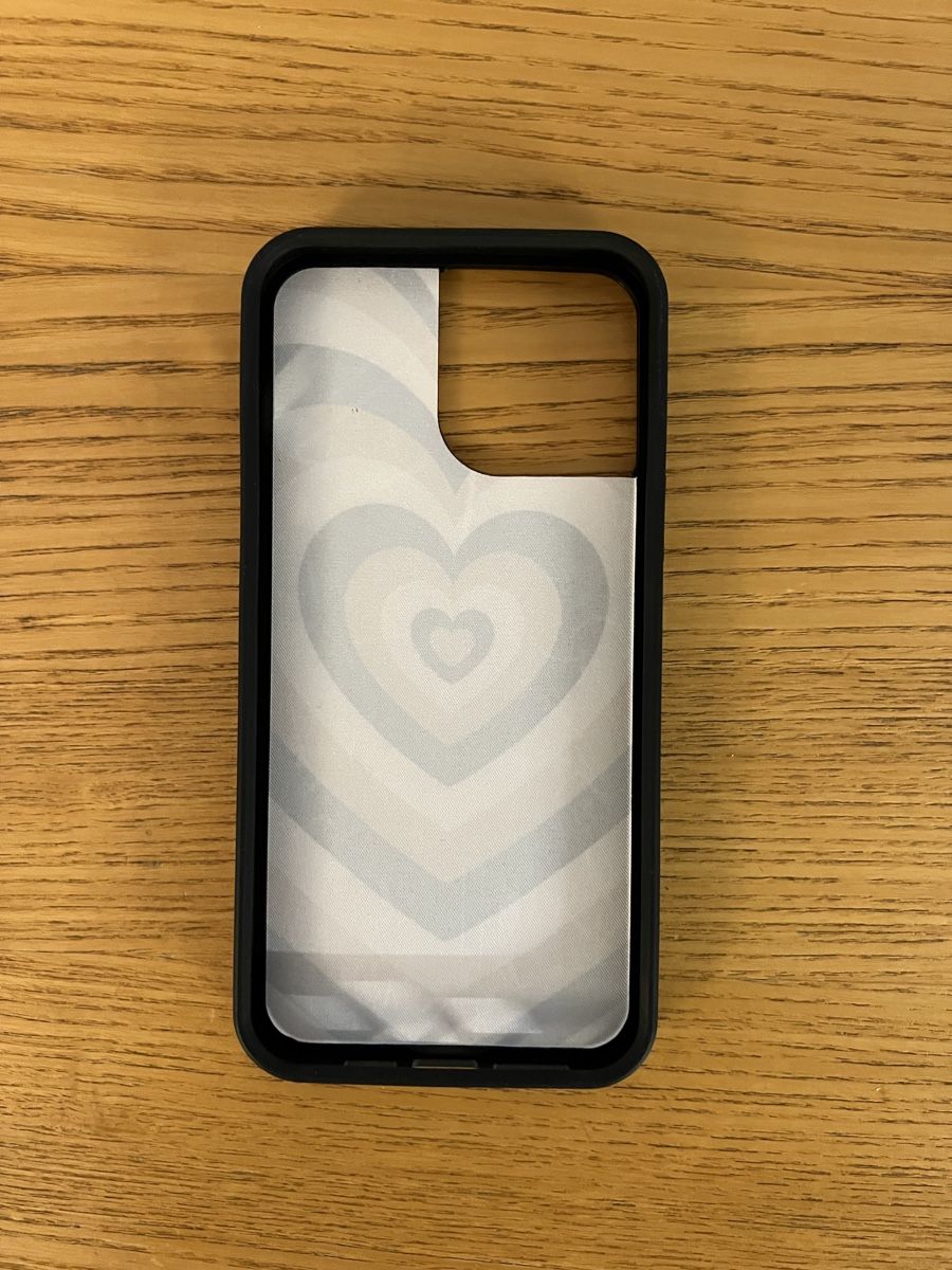 Apple Cover & Protezioni schermo: iPhone 13 Pro Hülle von WildFlowers – Usato da Zürich venduto da sop_xbd7 1