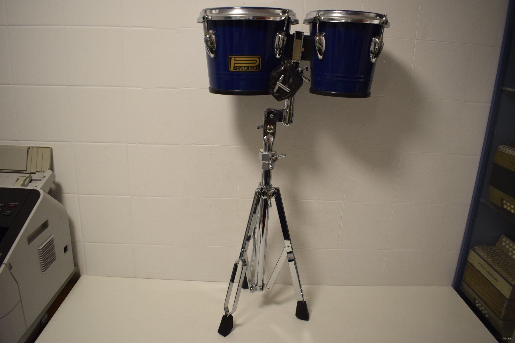 Strumenti musicali: Bongo Power Beat mit Ständer NEU – Nuovo (secondo la descrizione) da Zürich venduto da Brockito 3