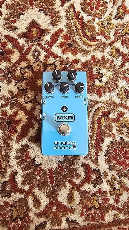 Strumenti musicali: Pédale MXR analog Chorus – Usato da Martigny venduto da chrnor