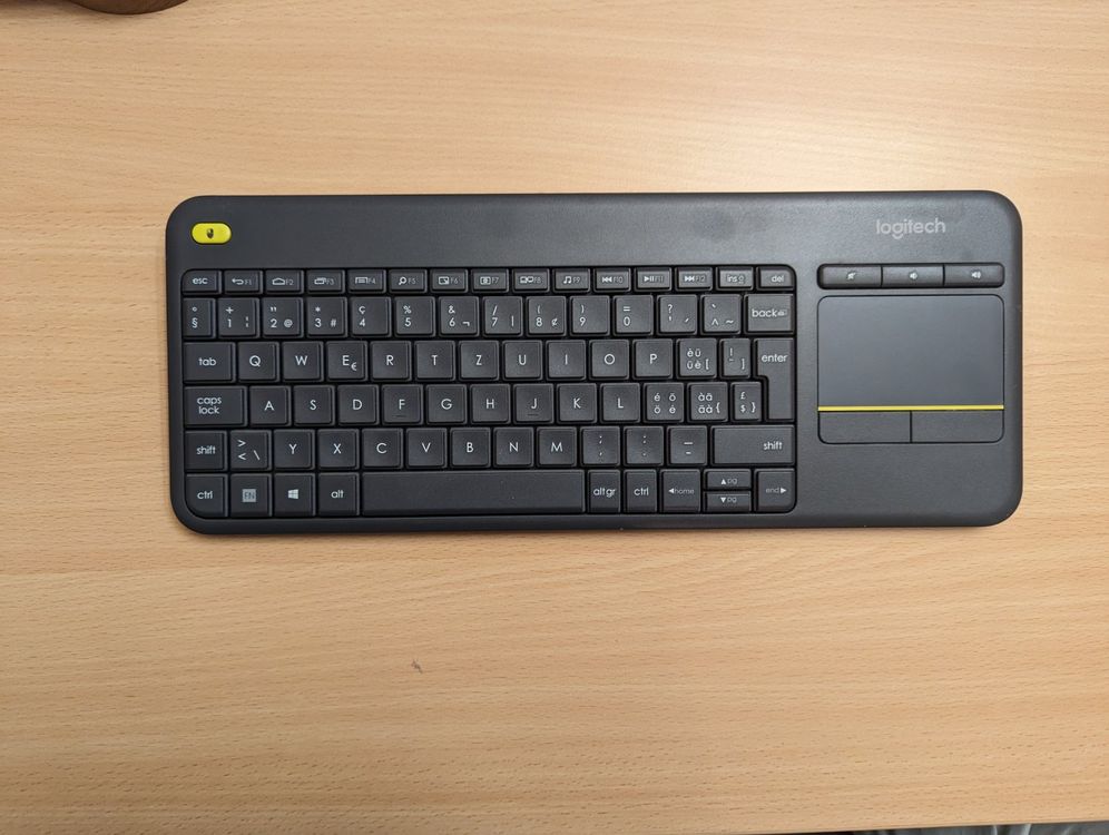 Logitech K400+ Wireless Tastatur mit Touchpad (Gebraucht) in Schmerikon ...