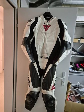 Dainese Motorradkombi Grösse 52