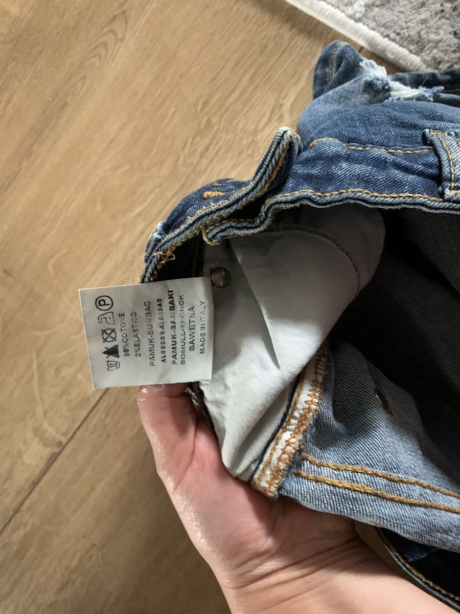 Pantaloni: Shorts original Frankie Morello  – Usato da Zell LU venduto da Cipollone7 5