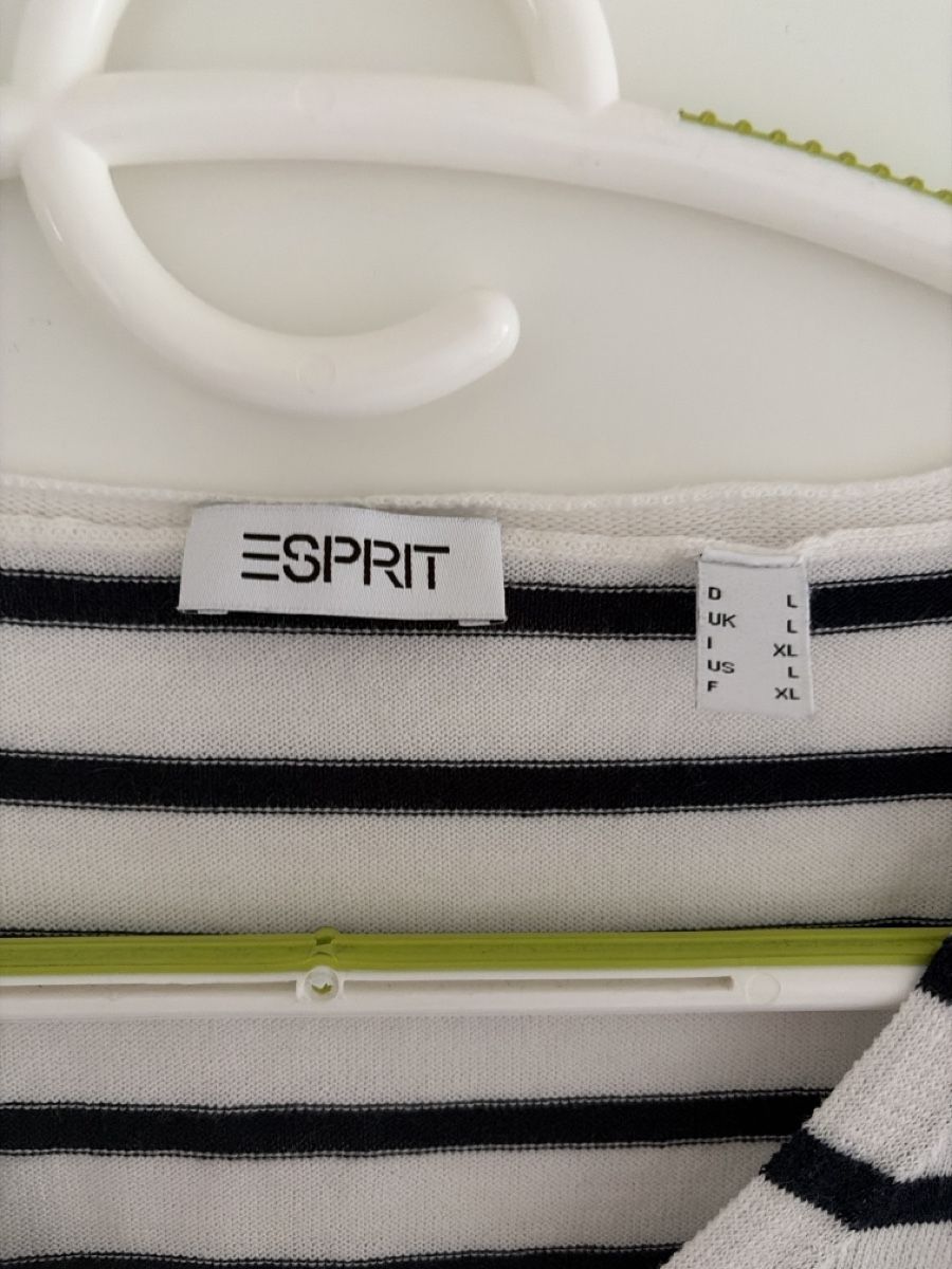 Esprit Pullover & Sweatshirts: Esprit Pullover gestreift weiss schwarz Grösse L – Gebraucht aus Muhen von Rote-Zora01 2