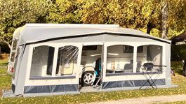 DWT Wohnwagen Vorzelt grau blau gebraucht guter Zustand
