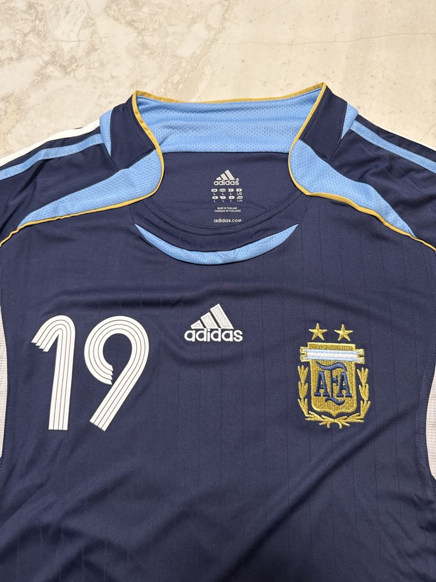 Adidas Canottiere & Pantaloni: Argentinien Match Trikot Messi 19 – Nuovo (secondo la descrizione) da Bronschhofen venduto da leo_99hp 2