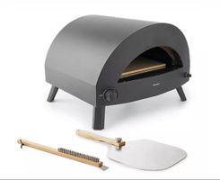Pizzaofen Aussenbereich mit Zubehöhr - Perfekt für den Somme