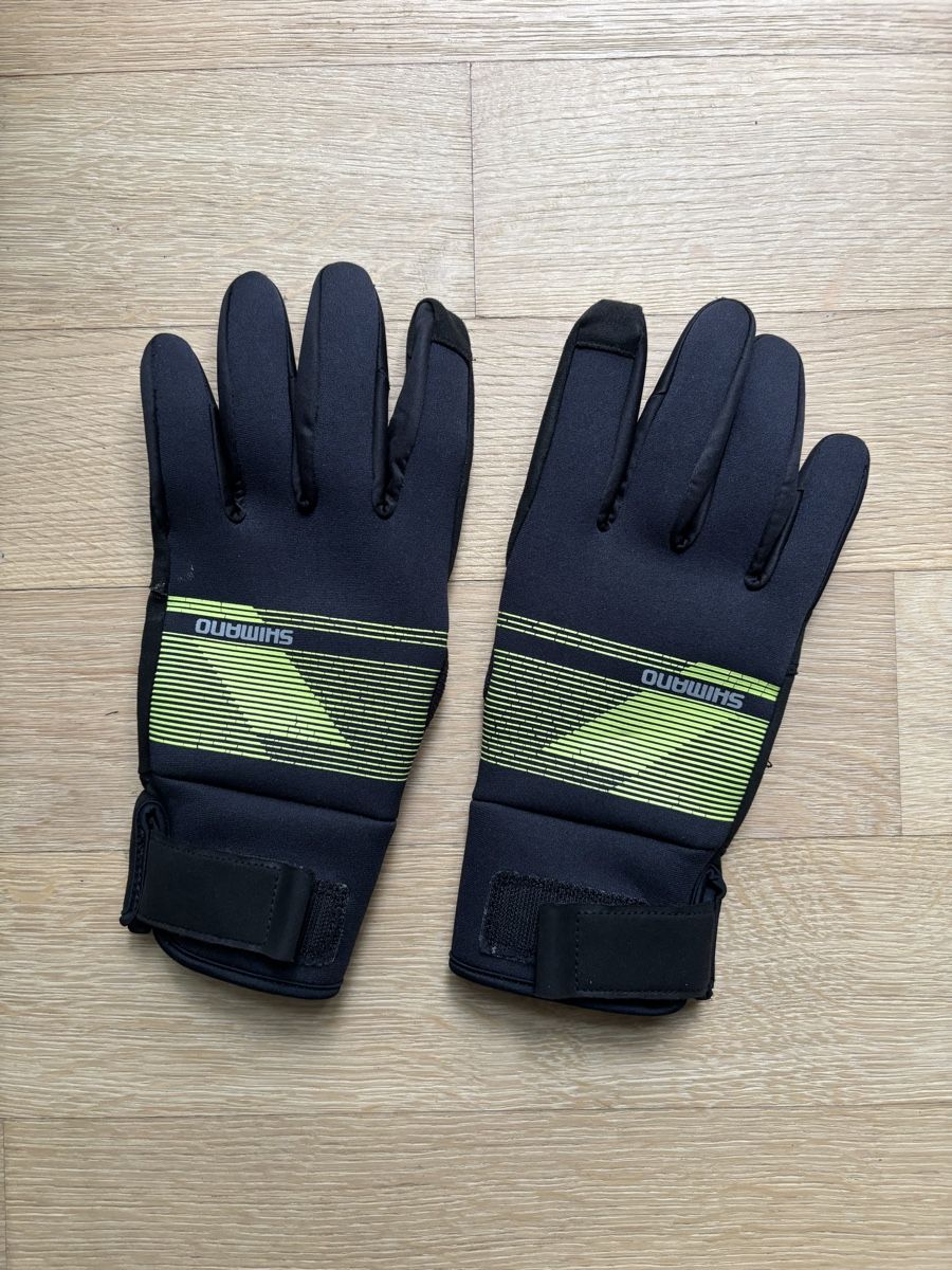 Shimano Guanti & manicotti: Shimano Winterhandschuhe (Gr XL) – Usato da Wallisellen venduto da simeli94