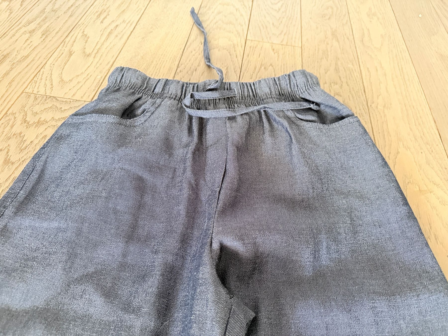 H&M Pantaloni: Hose Gr. XS H&M – Nuovo (secondo la descrizione) da Wiesendangen venduto da gefion99 1
