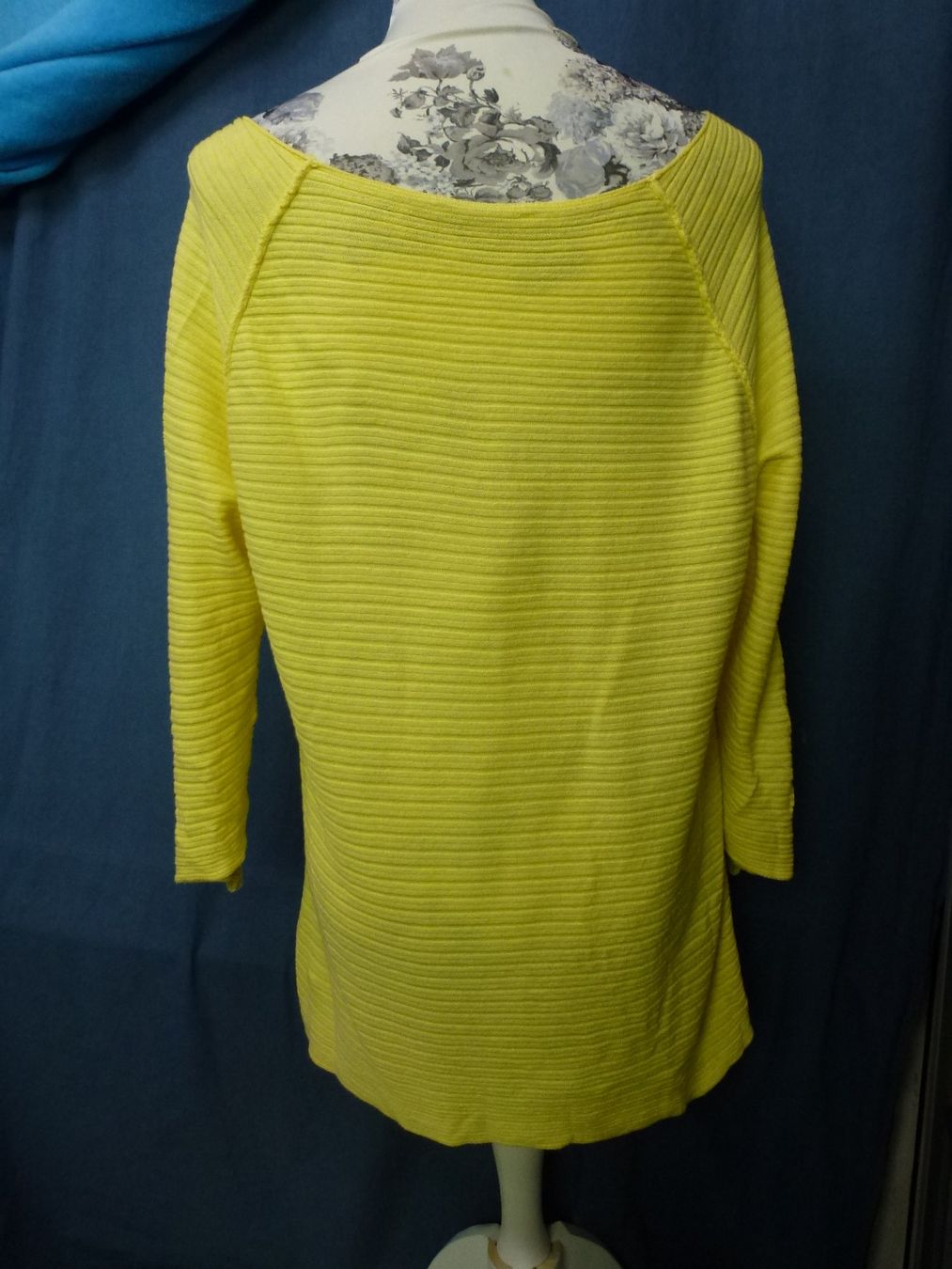 Monari Pulls & Sweat-shirts: MONARI PULLOVER DÜNN  GR 42 STRASS RIPPSTRICK COTTON – Neuf (Voir description) à Kreuzlingen par ang_7k8d 5