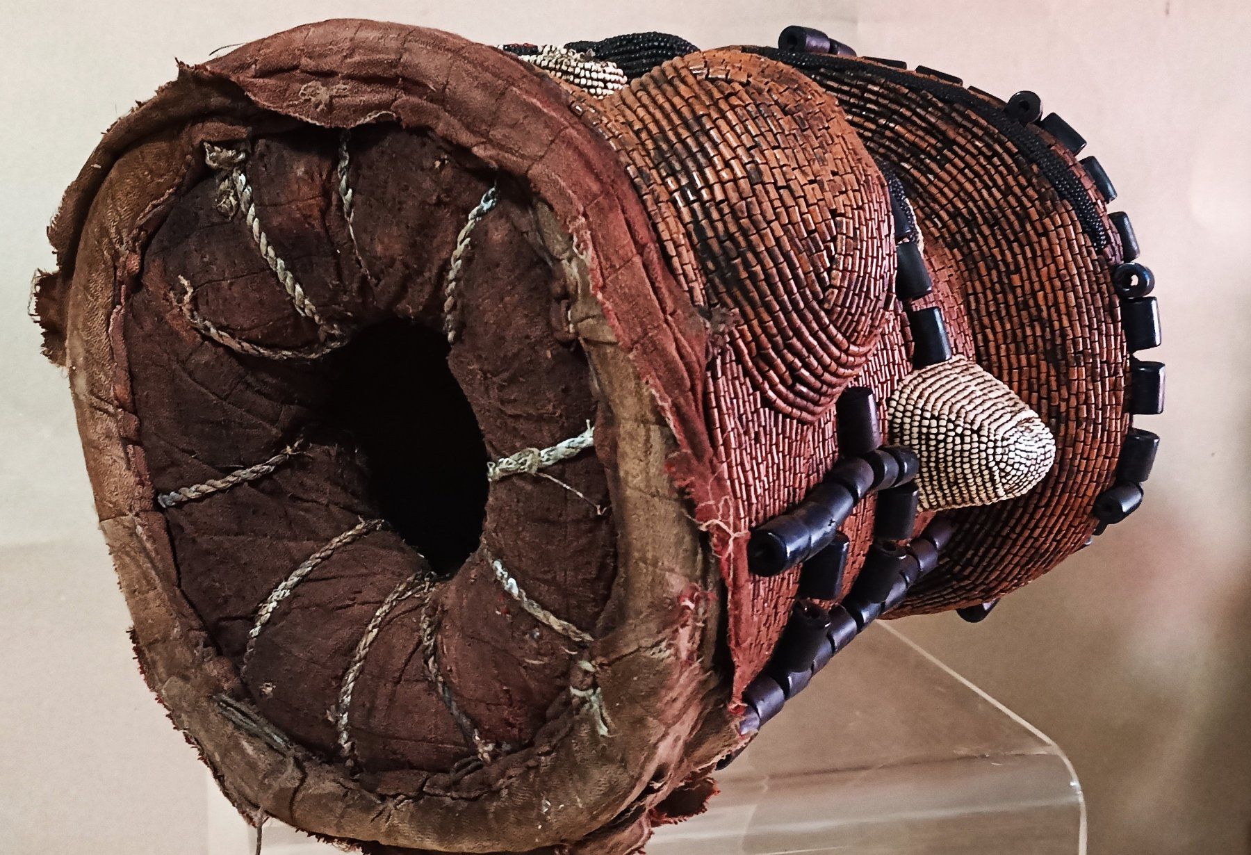 Internationale Kunst: Afrikanische Cameroun Bambili – Gebraucht aus Vuiteboeuf von deux-matous 5