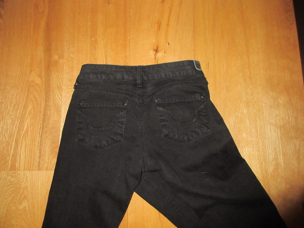Mango Jeans: Schwarze Mango Jeans "Lizzy" – Neuf (Voir description) à Chur par noe_mh8b 3