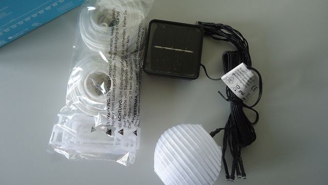 Ghirlande e barre luminose: Solar Lichterkette 10 Laternen weiss neu – Nuovo e nell'imballaggio originale da Ergisch venduto da Baluna24 3