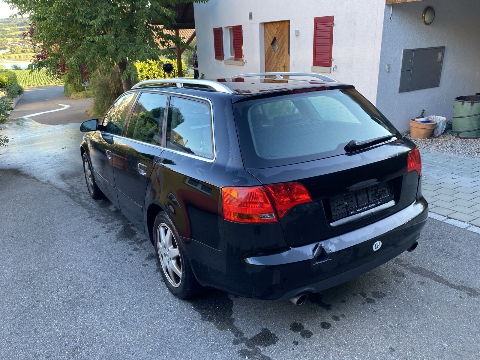 Audi Automobili: Audi A4 Av. Quattro für Ersatzteile oder evtl. Export – Difettoso da Hasliberg Reuti venduto da eba_8rmq 2