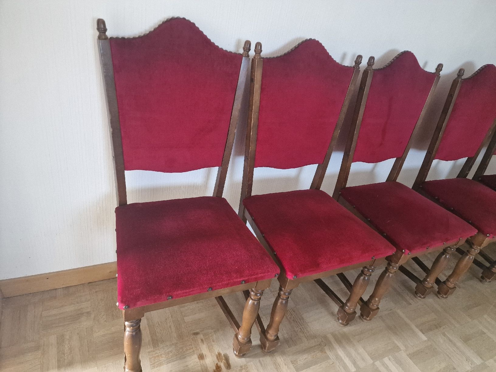 Sedie: Ensemble de 5 chaises  ancien velours rouge – Usato da La Chaux-de-Fonds venduto da Ric_m628 3