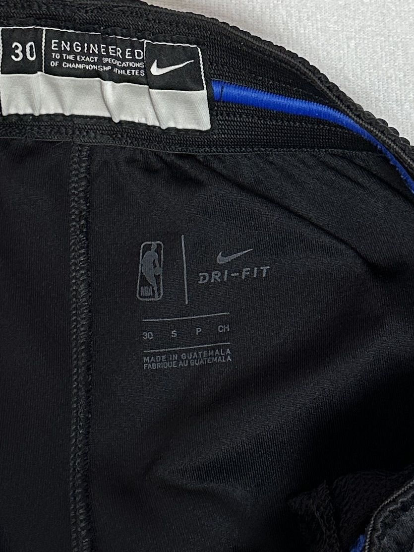 Nike Pantaloni: NBA Short G M – Usato da Maienfeld venduto da tobeyl2020 3