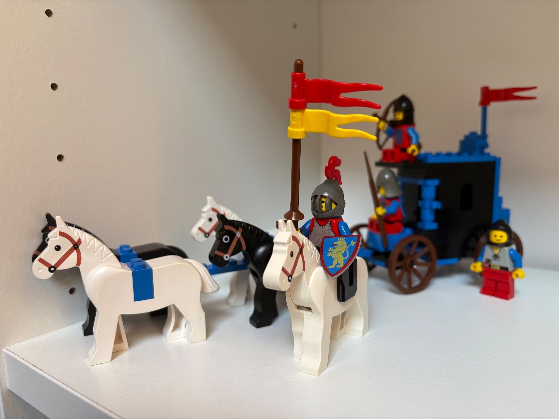 Lego Kit di costruzioni: Lego set 6055 Castle Prisoner Convoy 1985 – Usato da Fully venduto da fre_58gk