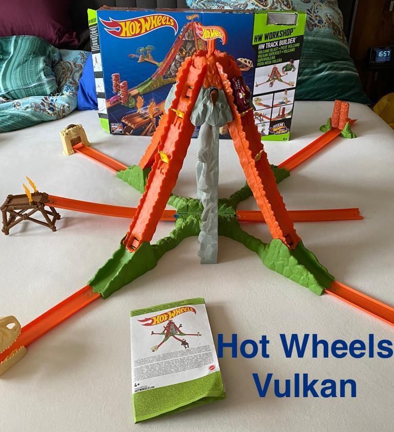 Hot Wheels Piste: Hot Wheels Vulkan Superset, incl. 1 Auto – Usato da Wagenhausen venduto da M.Sieg
