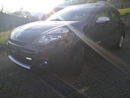 Renault Clio Frisch ab Service + MFK
