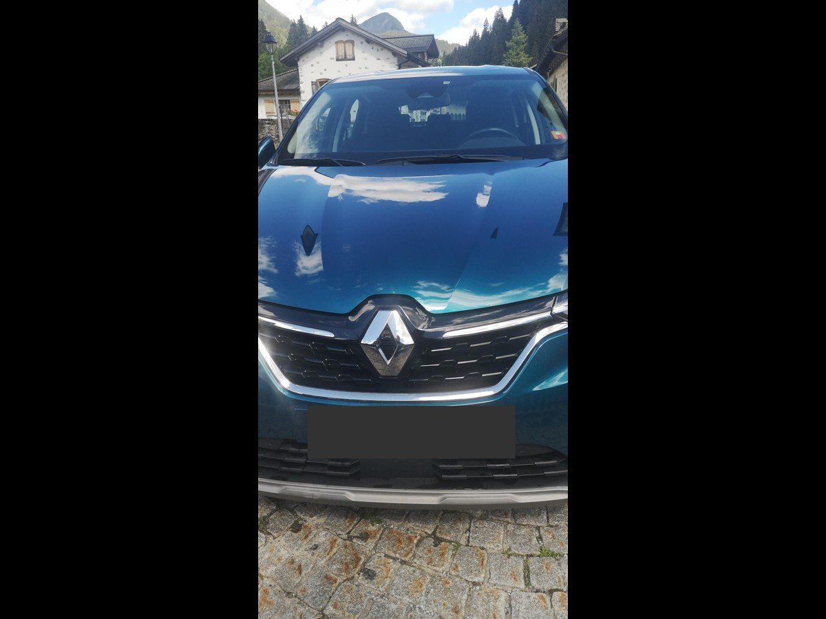 Autos: Arkana E-Tech Hybride intégral 18500 CHF. garantie mars 2027 – D'occasion à Vers-l'Eglise par fre_jtn8 3