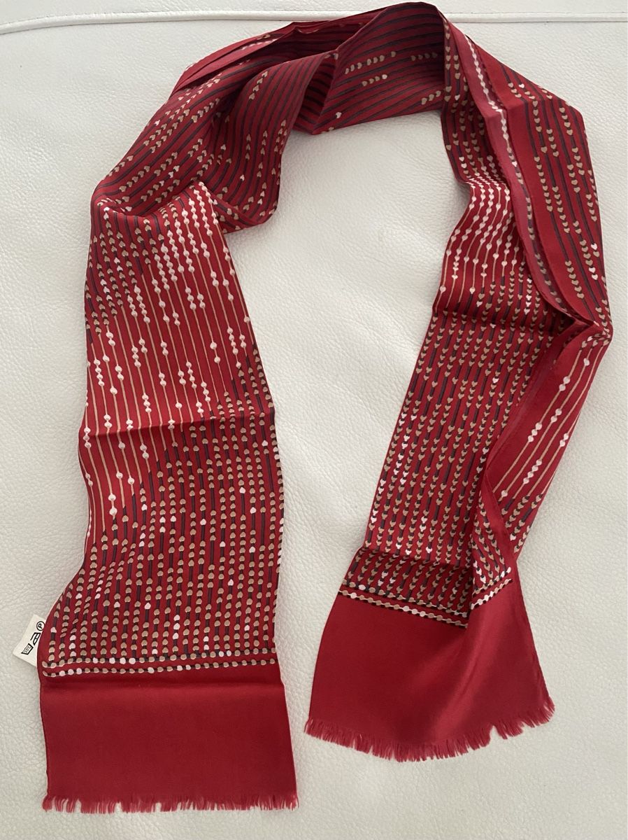 Foulard & Sciarpe: Seiden Schal 🌸 – Usato da Opfikon venduto da Luis144 3