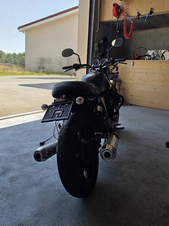 Strada: Motoguzzi v7 racer – Usato da Lausanne 27 venduto da kne_n2yk 1