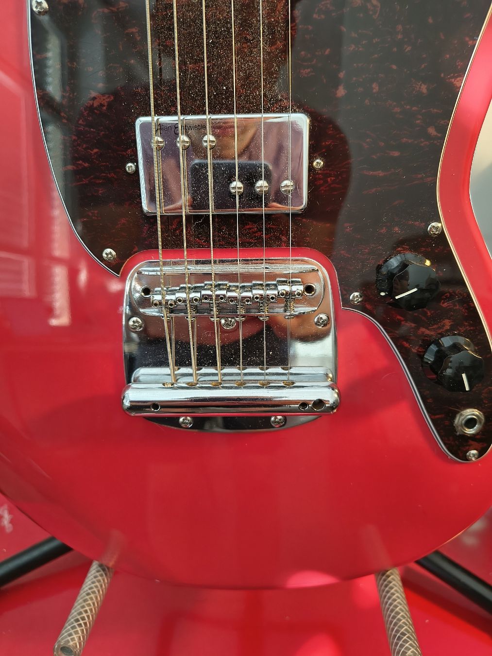 Vintage Strumenti musicali: Vintage Revo "Mustang" – Usato da Biel/Bienne venduto da Djai 1
