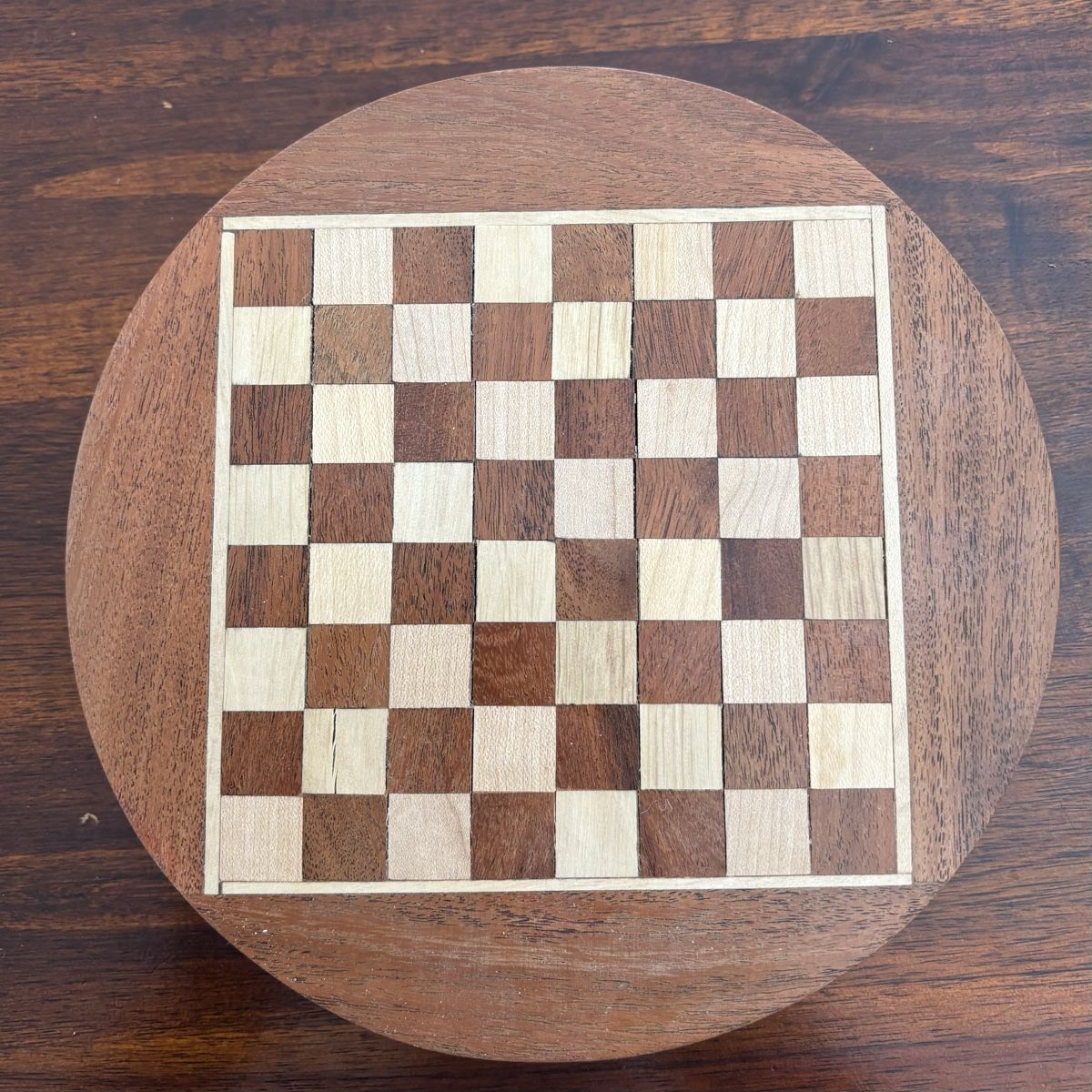Giochi: Reiseschachspiel Holz rund klappbar  – Nuovo (secondo la descrizione) da Amriswil venduto da jar_b79y