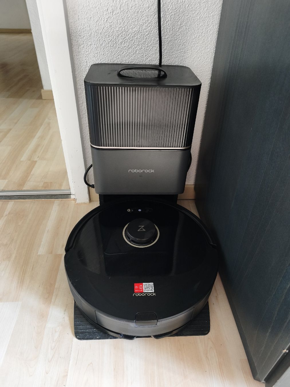 Roborock Aspirapolveri & Accessori: Roborock Q8 Max, top Zustand – Usato da Winterthur venduto da mpa_rzv7