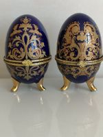 2 blaue Porzellaneier