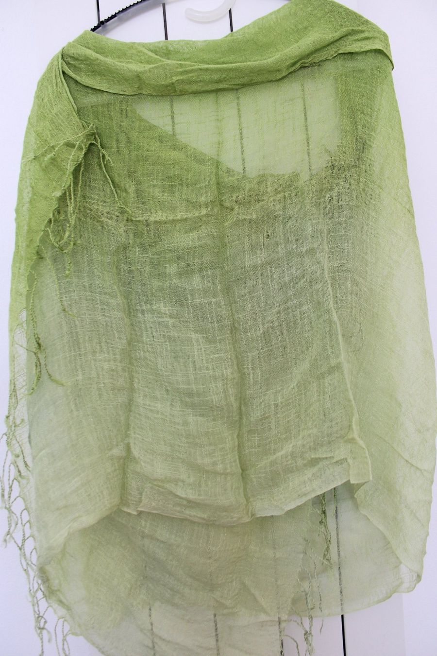 Foulards & écharpes: Grüner Leinen Schal, – D'occasion à Locarno par madame-tus-sauds 5