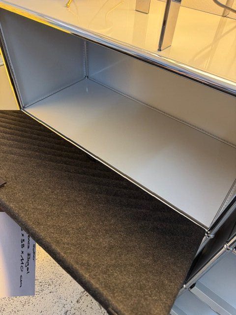 USM Scaffali: USM Haller Sideboard mit Soft Panels – Usato da Zollikofen venduto da OberliAG 4