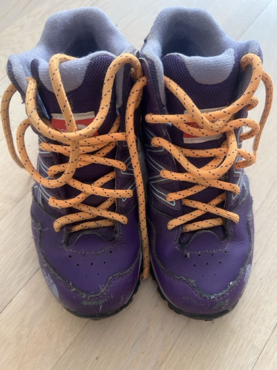 North Face Scarpe per ragazzi: Wanderschuhe von North Face Grösse 35 – Usato da Allschwil venduto da Fabienne0124 1