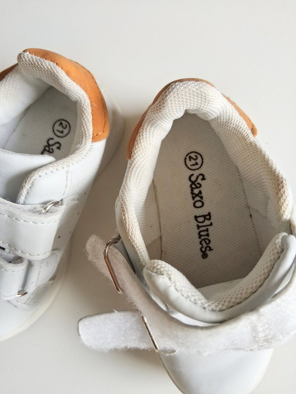 Scarpe per ragazzi: Baskets blanches enfant, taille 21 – Usato da St-Légier-Chiésaz venduto da dma_699g 1