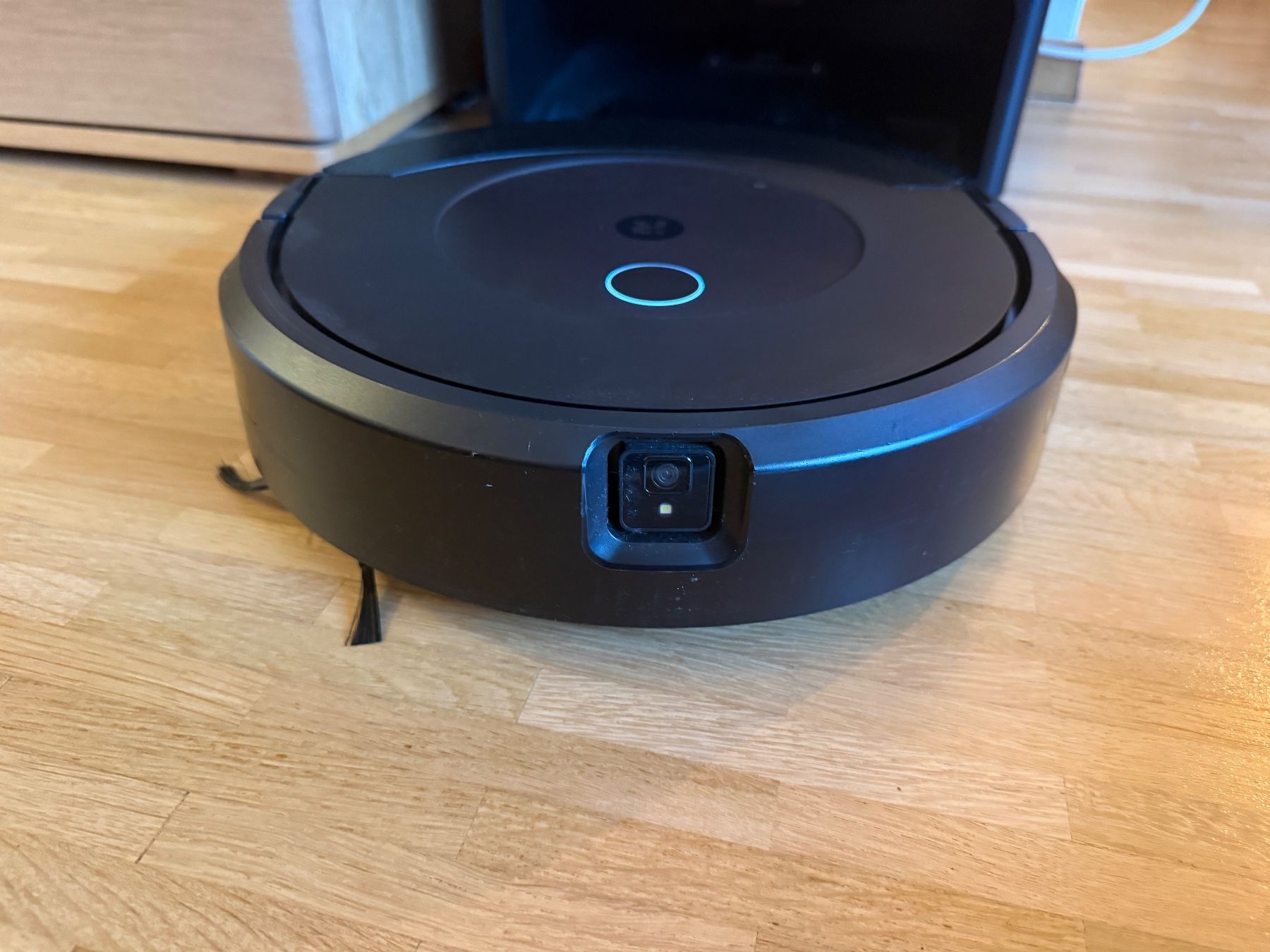 Irobot Aspirateurs & Accessoires: Saugroboter iRobot Roomba Combo j9+ – D'occasion à Luzern par Theresa-R 2