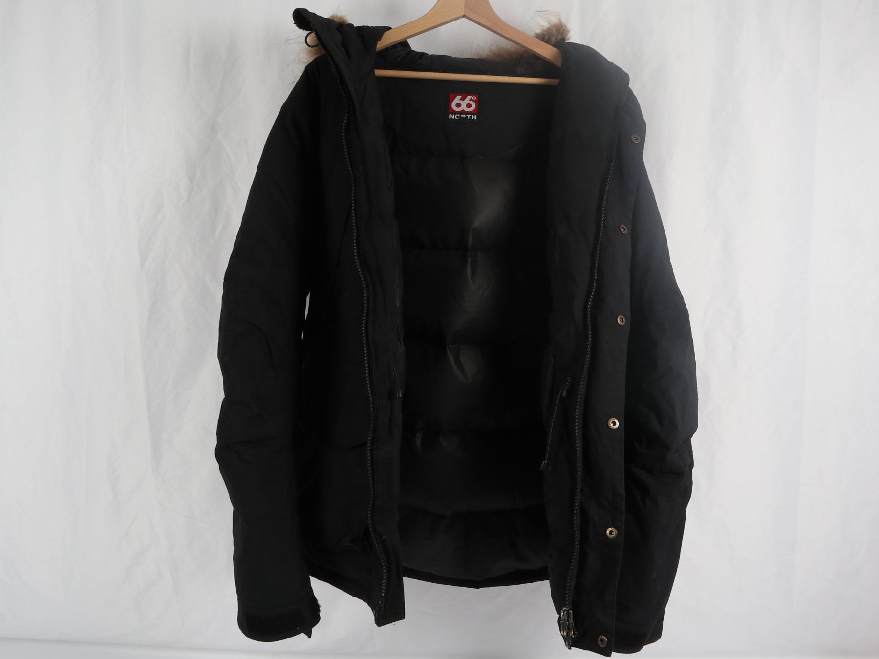Jacken: 66°NORTH Winterjacke – Gebraucht aus Steinen von Restwert_Steinen 2