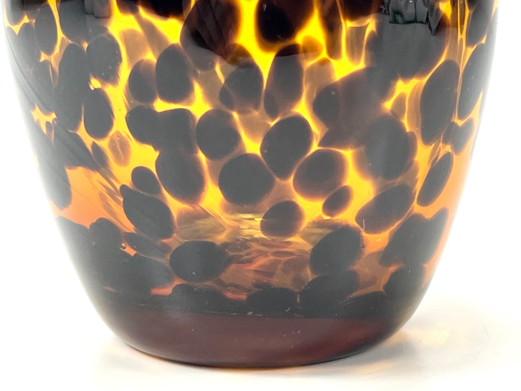Bicchieri: LEOPARD-GLAS Bernstein braun Murano-Stil Windlicht Trinkglas – Usato da Zürich venduto da Arche_Brockenhaus 4