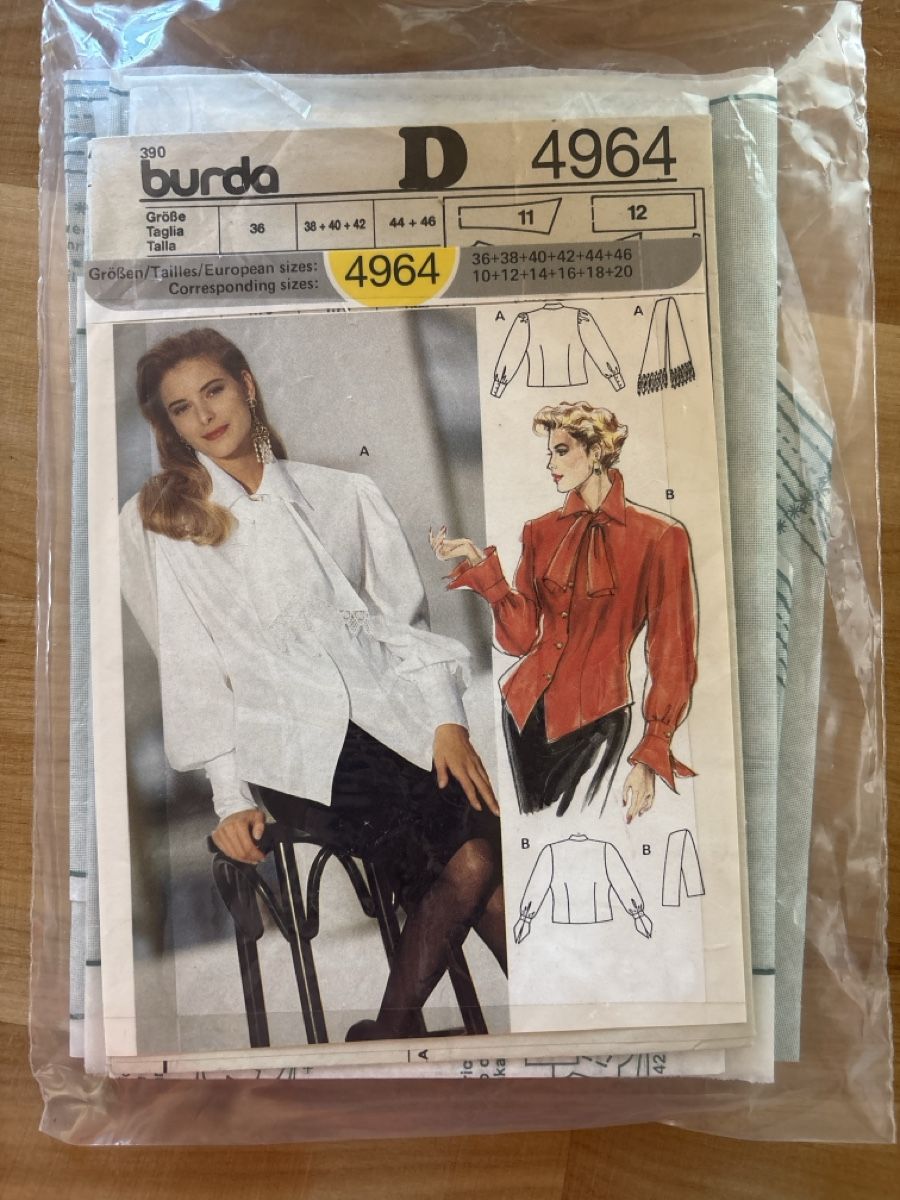 Schnittmuster: Schnittmuster für Damen Bluse – Gebraucht aus Rümlang von euqinom16