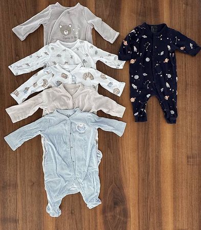 Babykleider Junge Grösse 62/ 43 Stück Total
