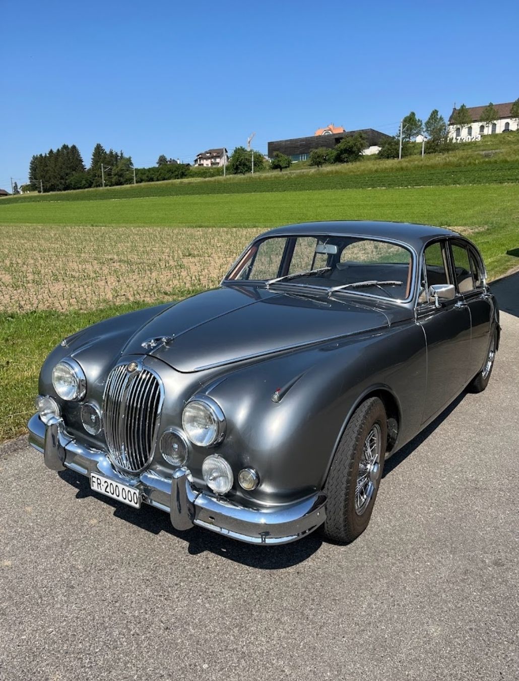 Jaguar Automobili: Jaguar MK 2 vétéran – Usato da Palézieux-village venduto da uras611
