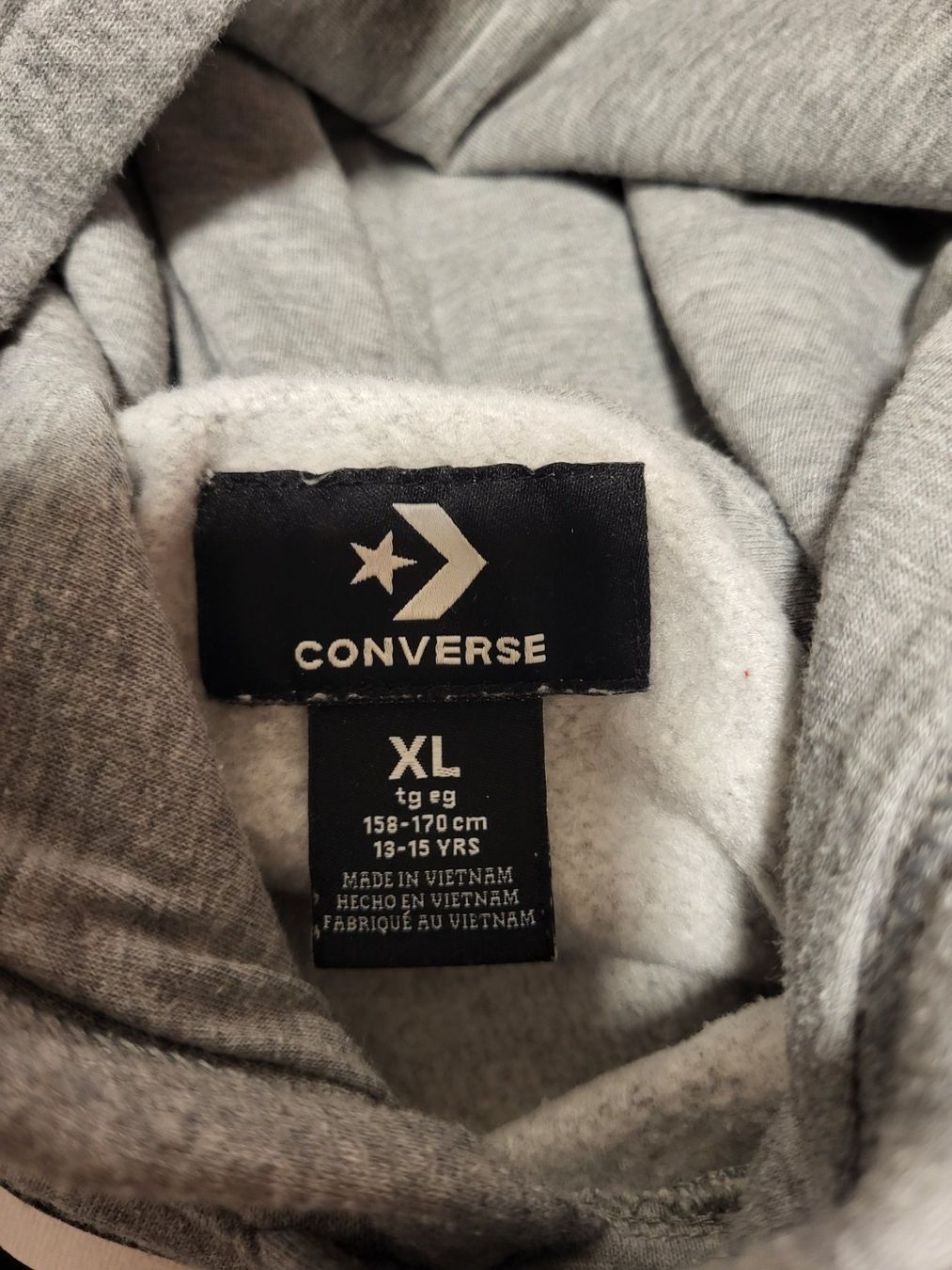 Converse Pullover & Sweatshirts: Pullover Converse – Gebraucht aus Wittenbach von pambob 1