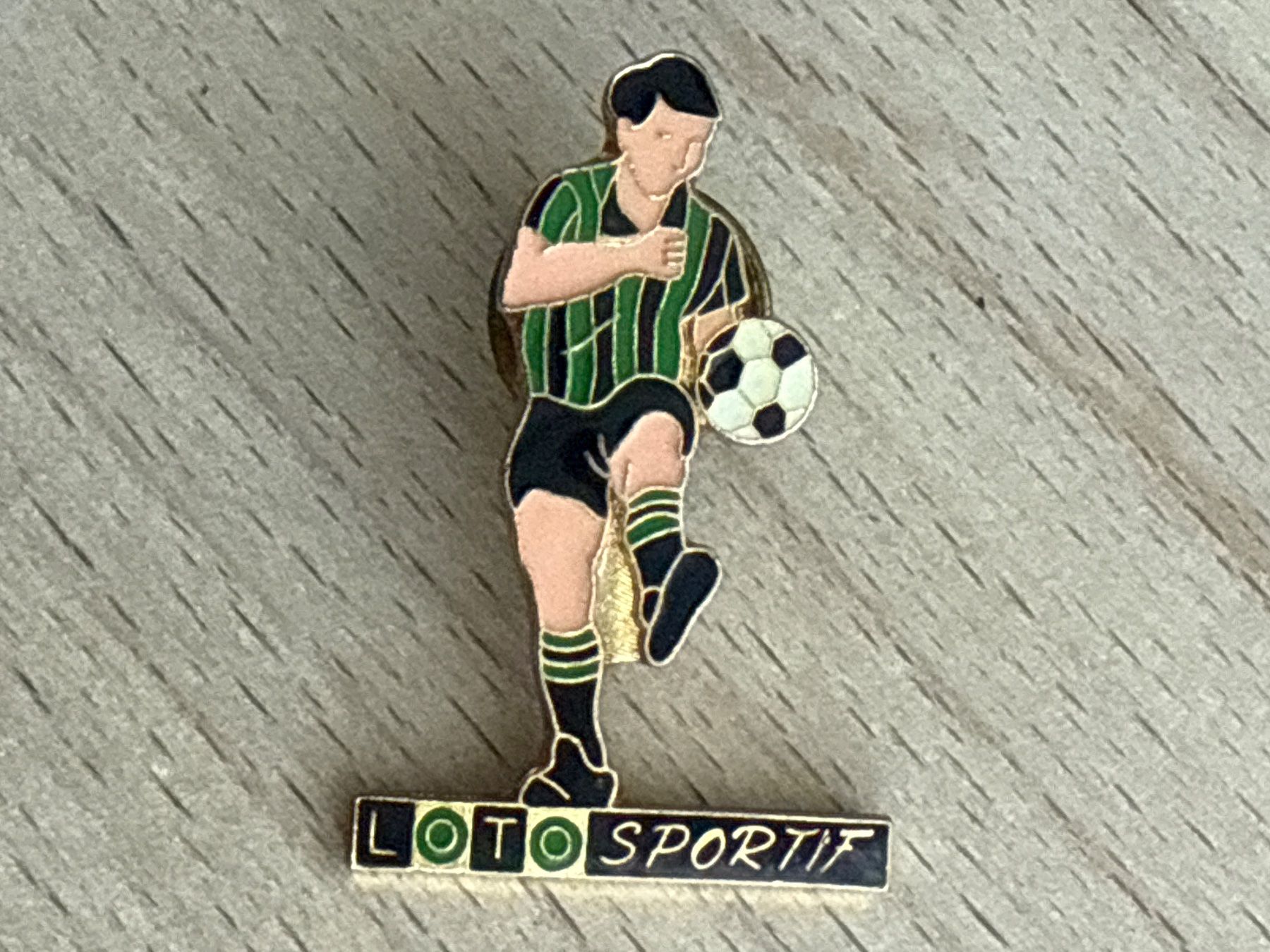 Placchette & Badge: Pin Loto Sportif – Usato da Glattbrugg venduto da Schweigmatt