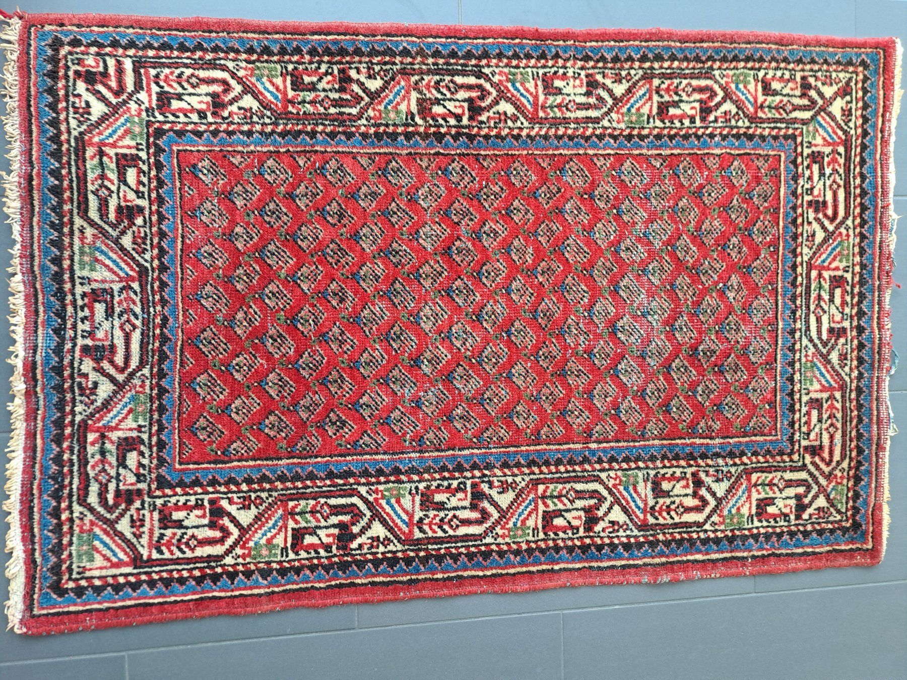 Teppiche: Antiker Teppich – Gebraucht aus Oberwil-Lieli von Gregory1003 3