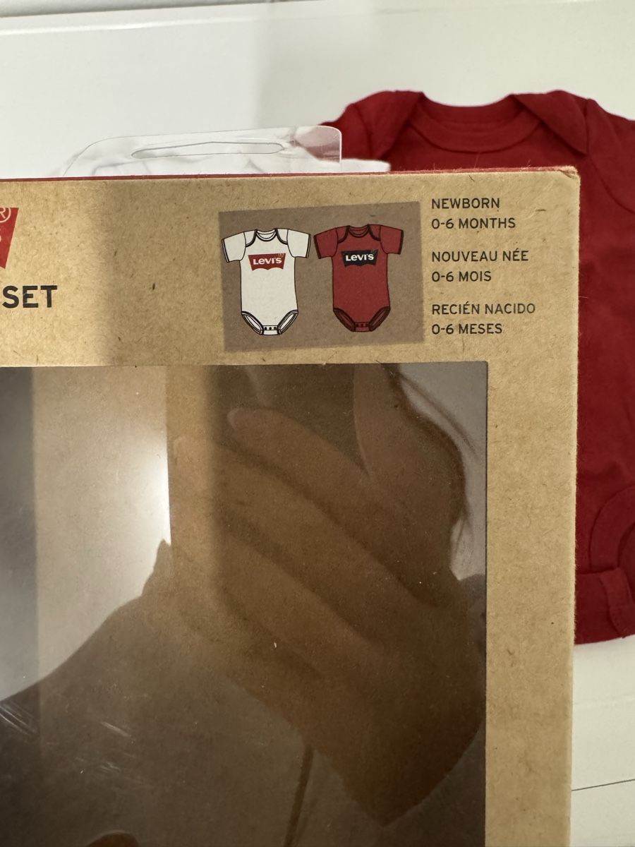 Levi's Lotti & Set di vestiti: Levis Body Kids, Gr. 0-6 Mt. – Nuovo (secondo la descrizione) da Frenkendorf venduto da banemk12 1