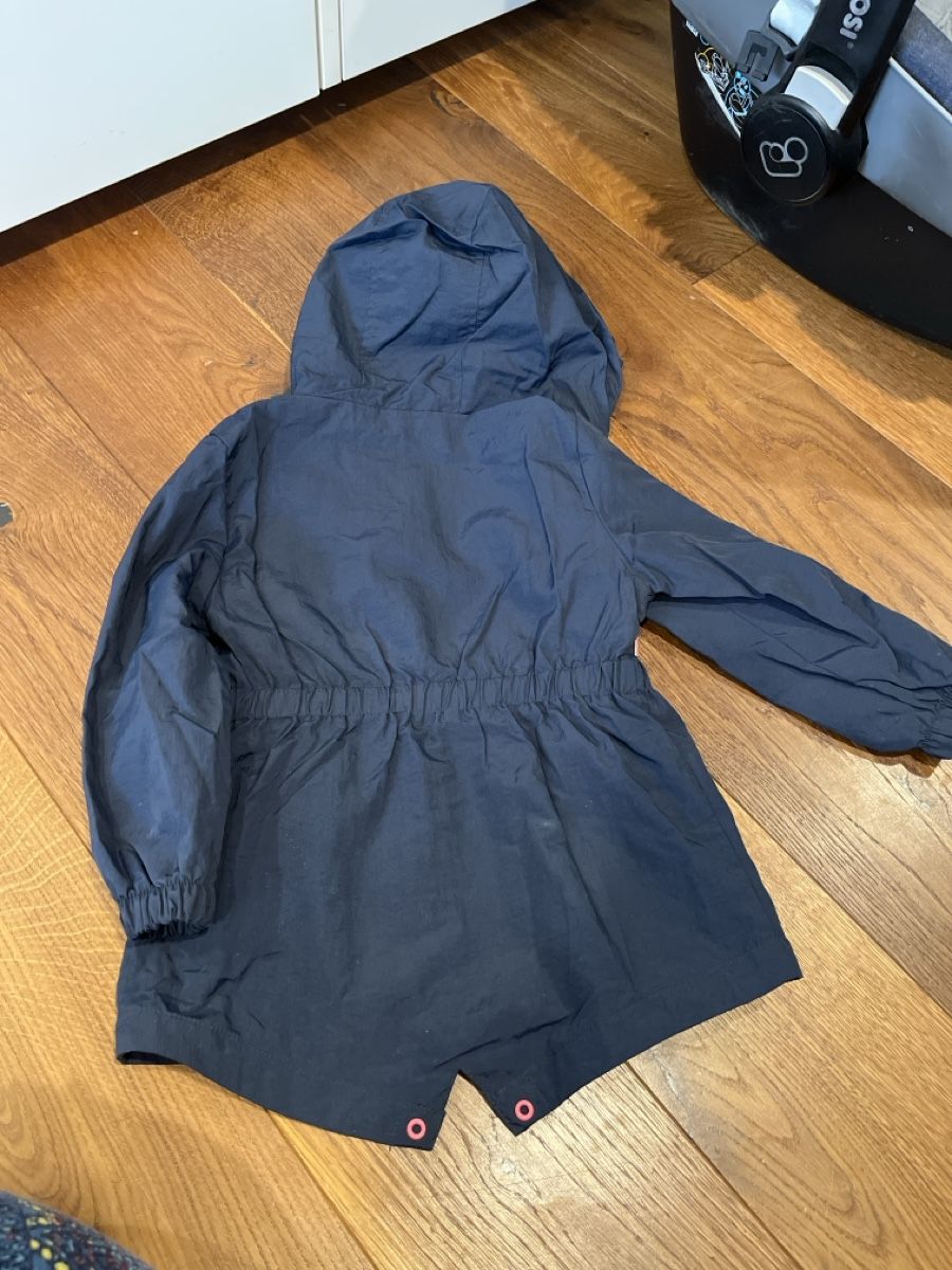 Giacche & Cappotti: Leichte Windjacke 104 – Usato da Sempach venduto da Caranedache 3