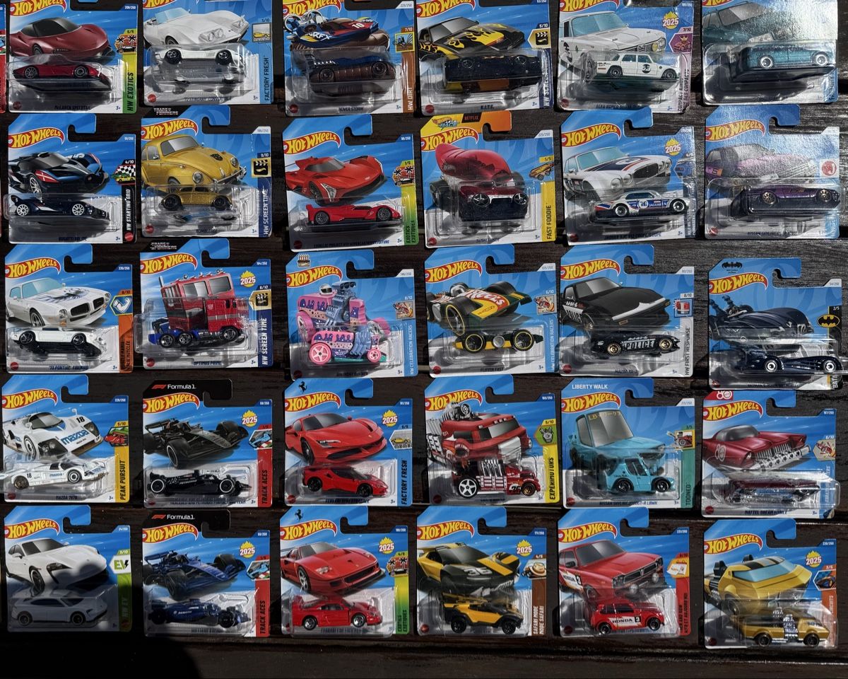 Hot Wheels Modellautos: Hot Wheels 35 ( including 5 x TH) – Neu und originalverpackt aus Lauterbrunnen von nik_rj52 9