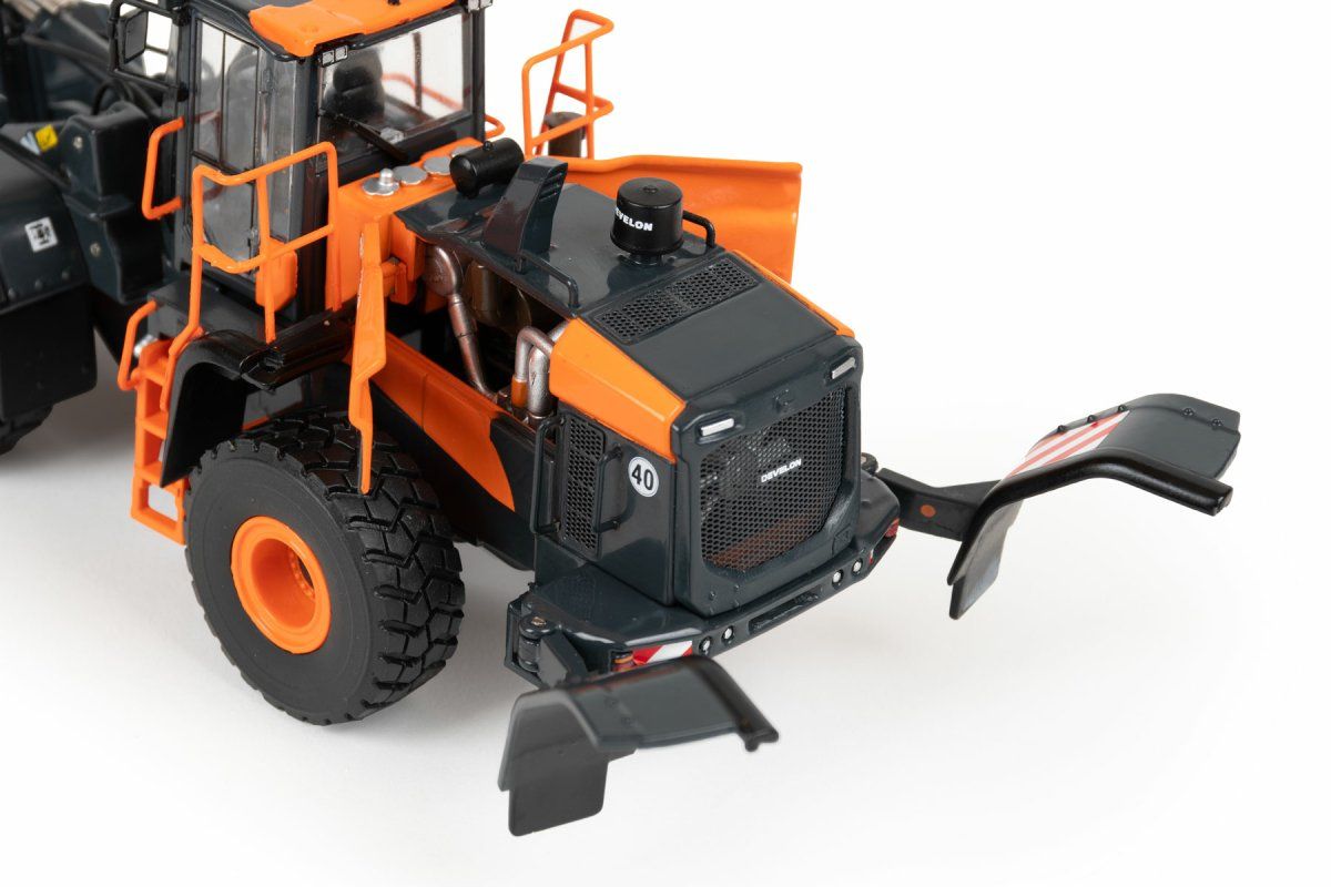 Kit di modellismo & Modellini statici: IMC/Develon DL420-5 Wheel Loader – Nuovo (secondo la descrizione) da Dagmersellen venduto da FBM-Bacheli 2
